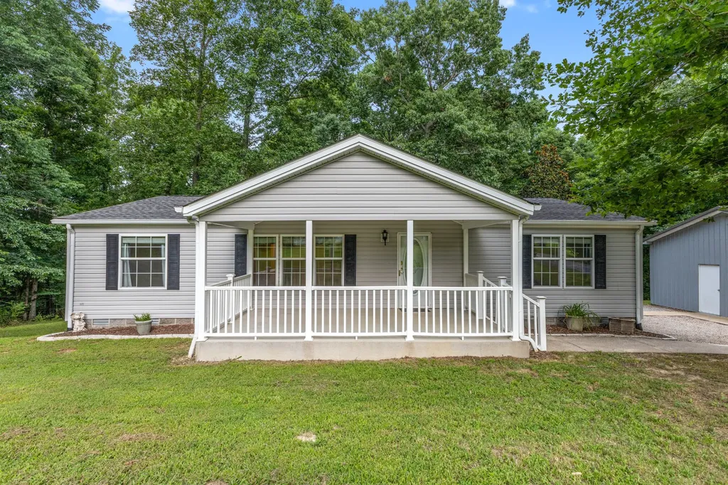 1416 Valley View Road Ashland City TN 37015