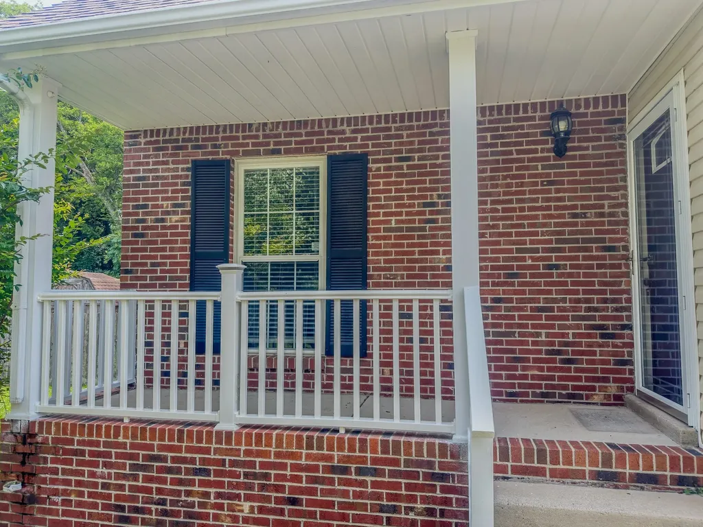 2668 Holly Rock Drive Clarksville TN 37040