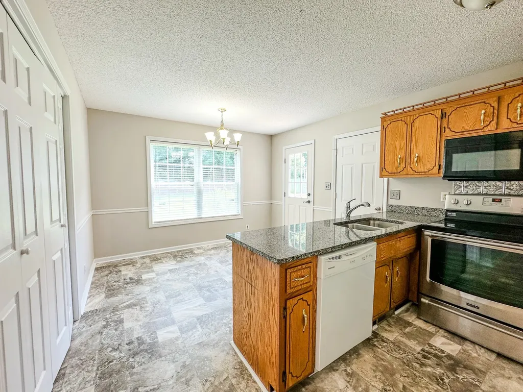 2668 Holly Rock Drive Clarksville TN 37040