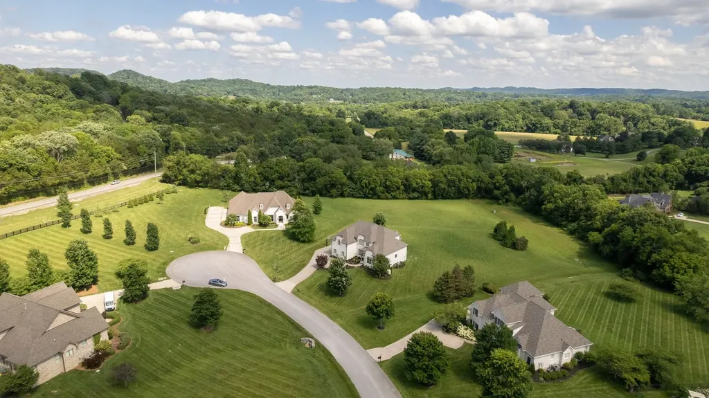 4621 Nadine Lane Franklin TN 37064