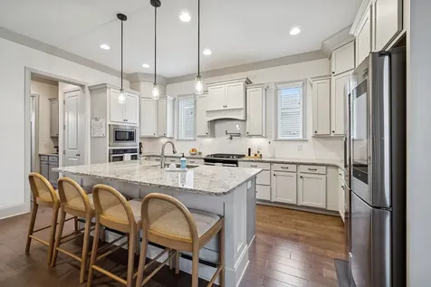 1566 Drakes Creek Road Hendersonville TN 37075