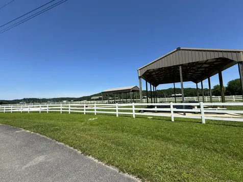 384 Duck Blind Road Clifton TN 38425