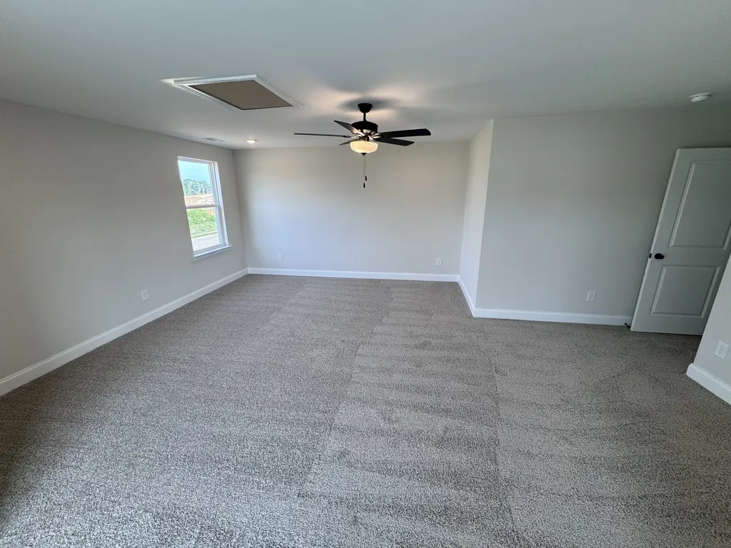 1824 Flatwaters Street Spring Hill TN 37174