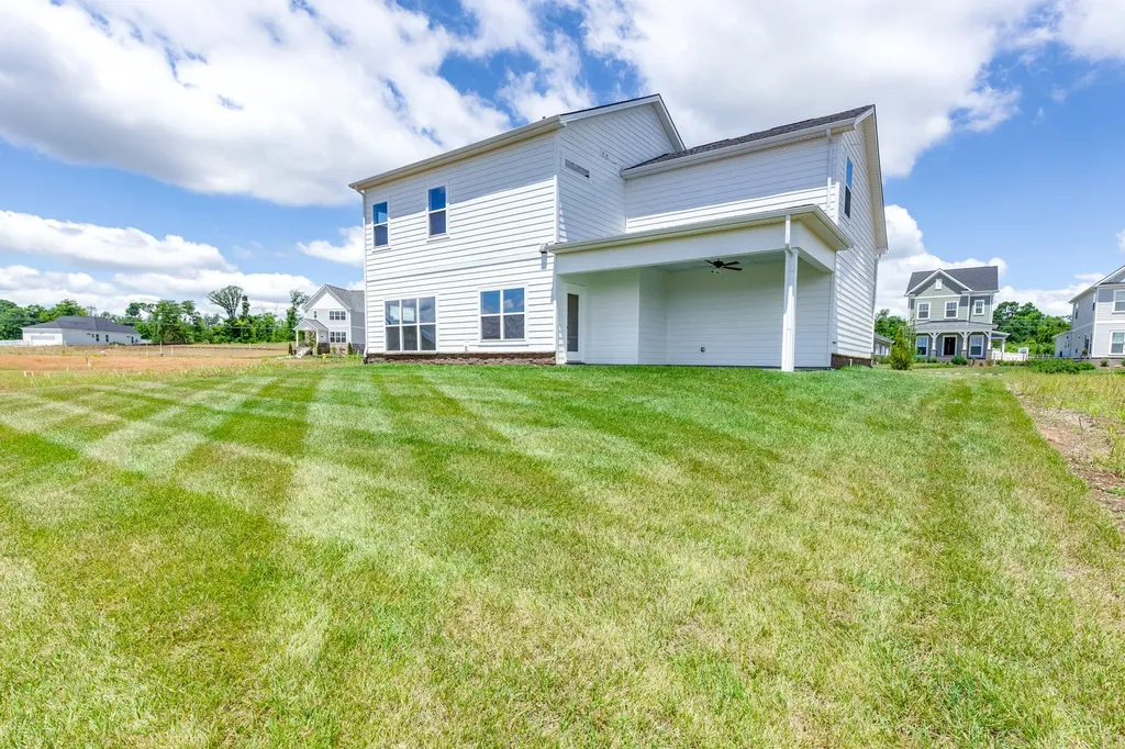 1824 Flatwaters Street Spring Hill TN 37174