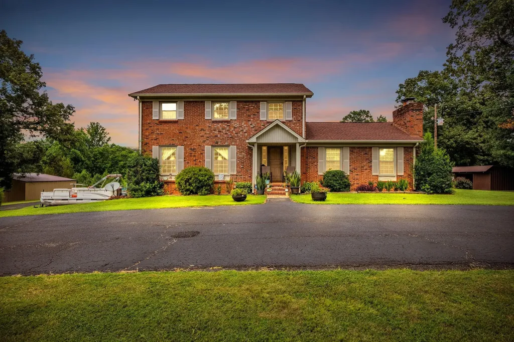 3920 Highway 47, N Charlotte TN 37036