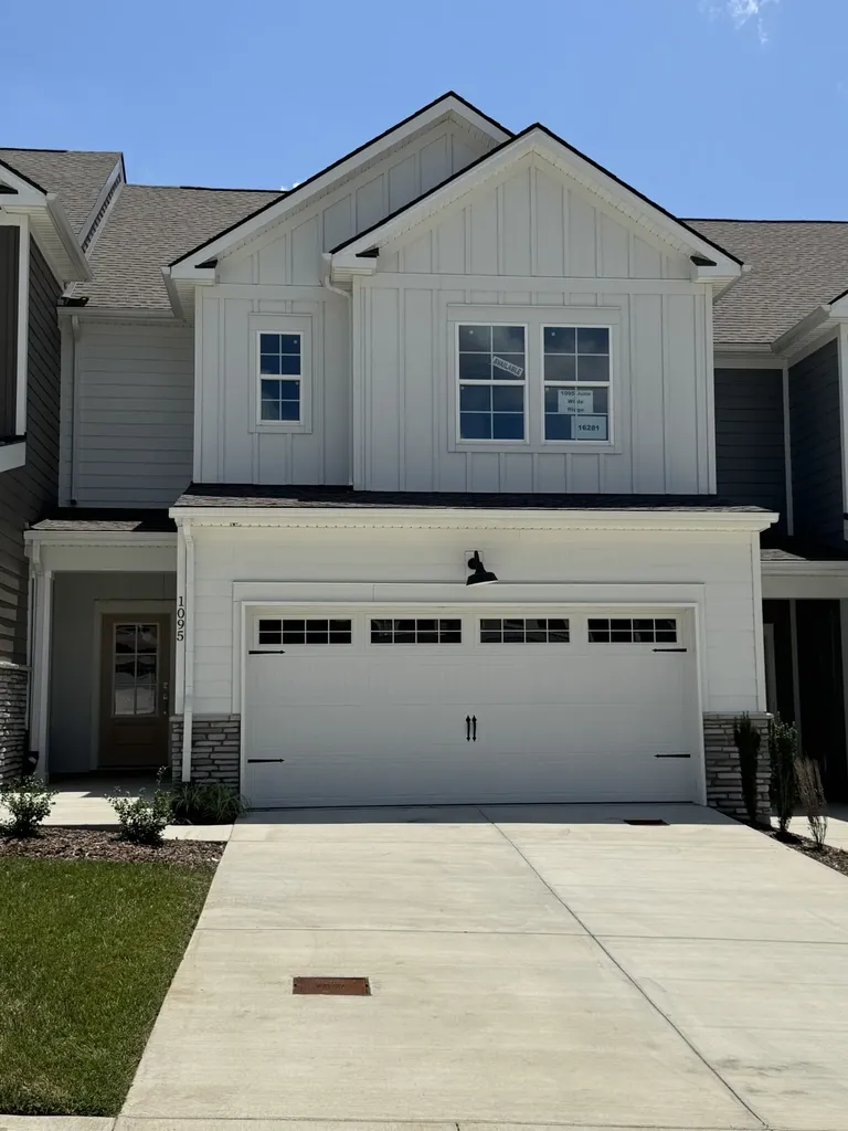 1095 June Wilde Ridge Spring Hill TN 37174