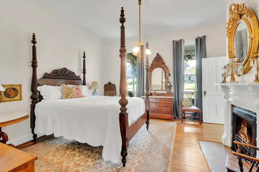 221 Walnut Street Springfield TN 37172
