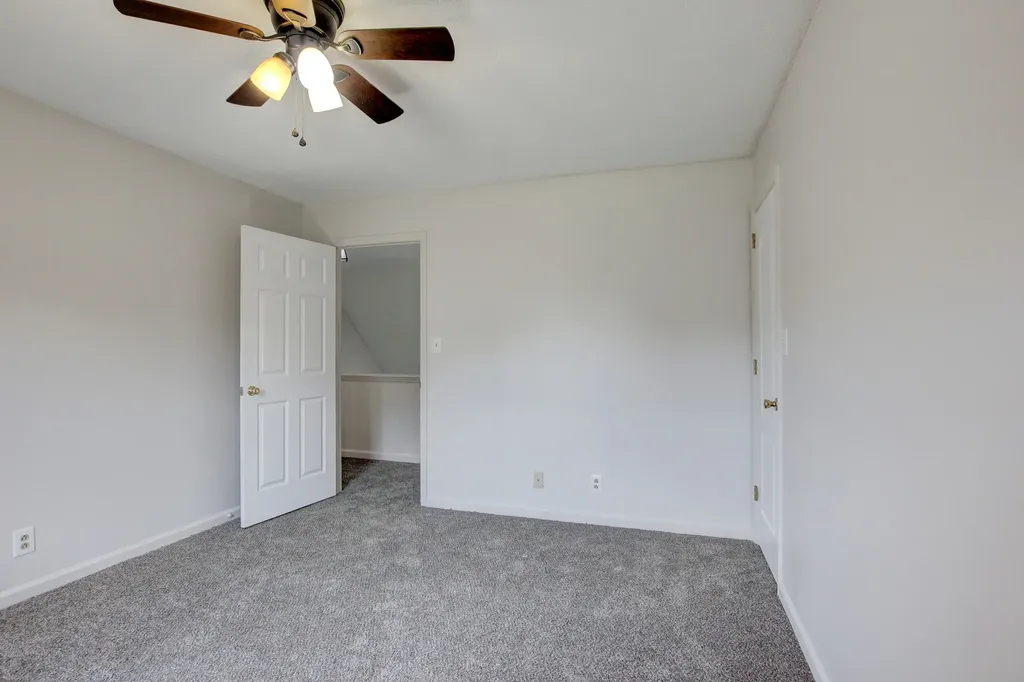 3430 E Henderson Way Clarksville TN 37042