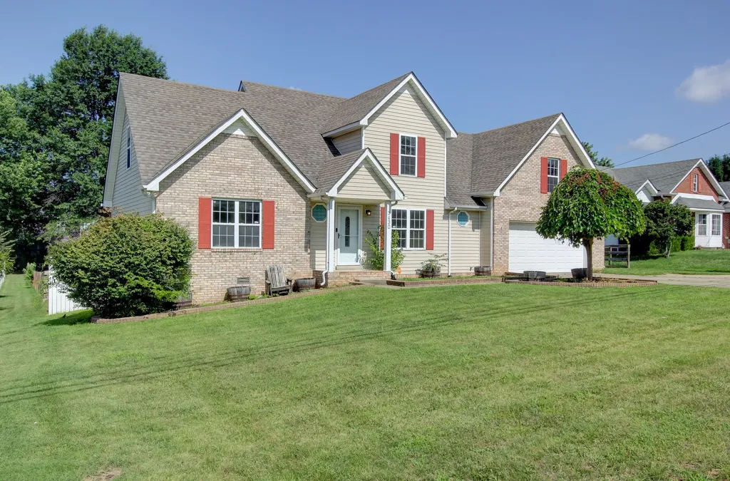 3430 E Henderson Way Clarksville TN 37042