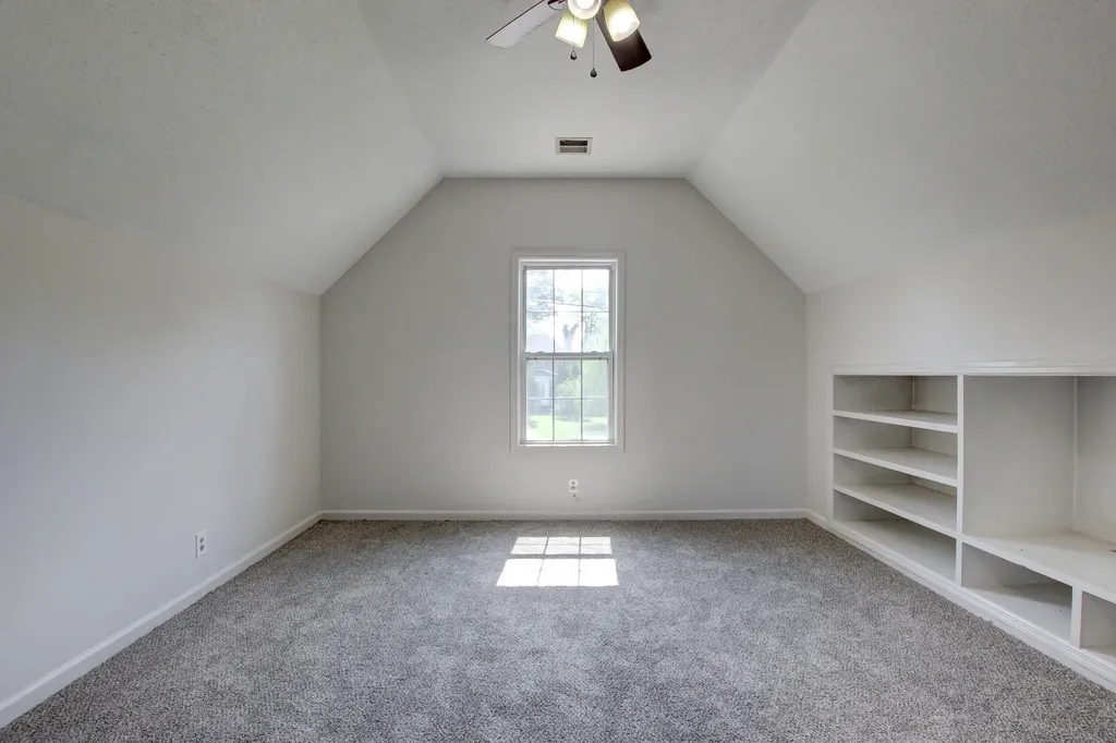 3430 E Henderson Way Clarksville TN 37042