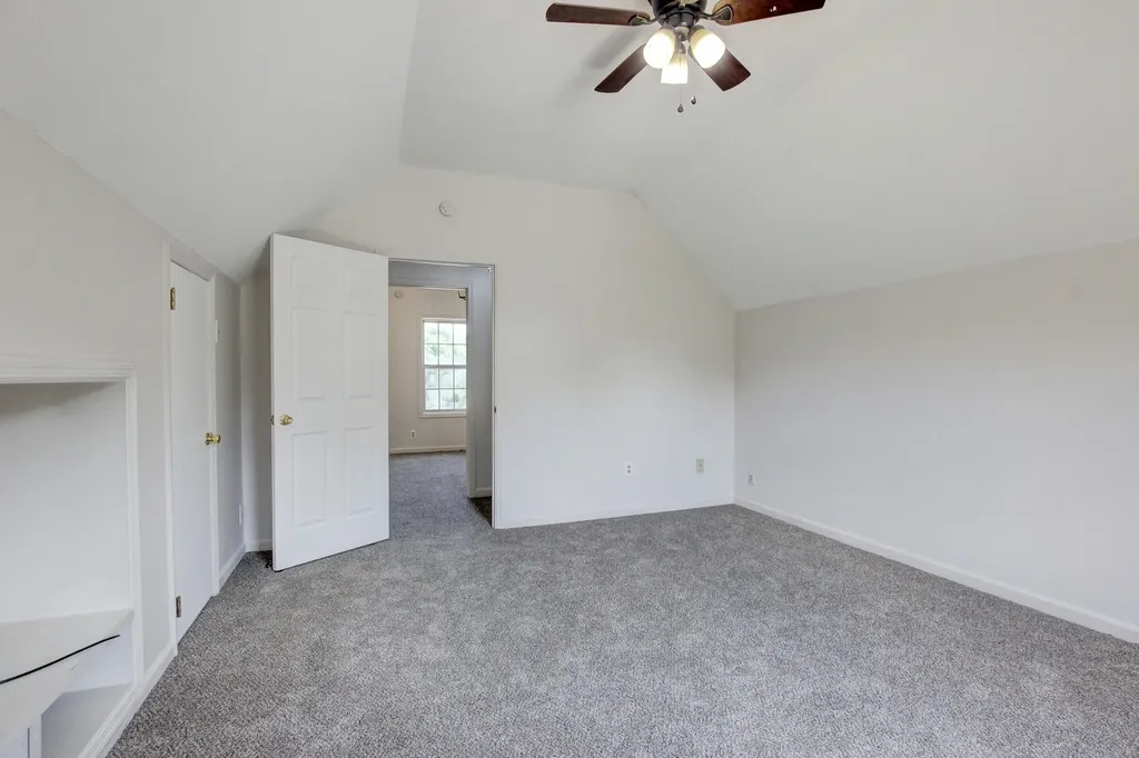 3430 E Henderson Way Clarksville TN 37042