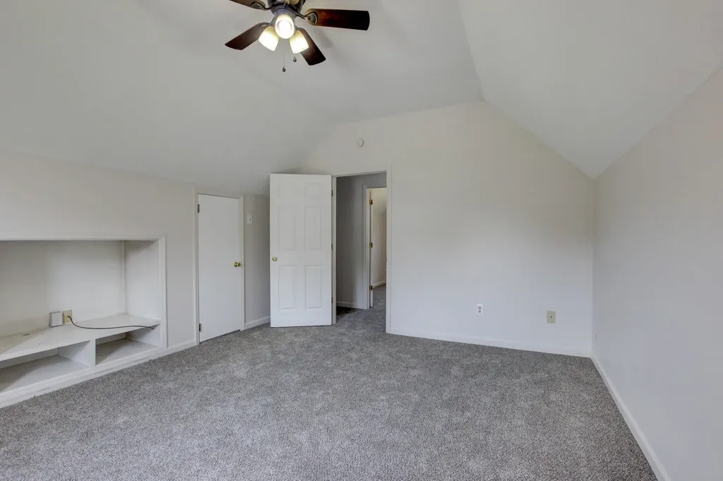 3430 E Henderson Way Clarksville TN 37042