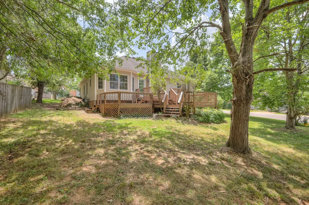 514 Rhodes Circle Gallatin TN 37066