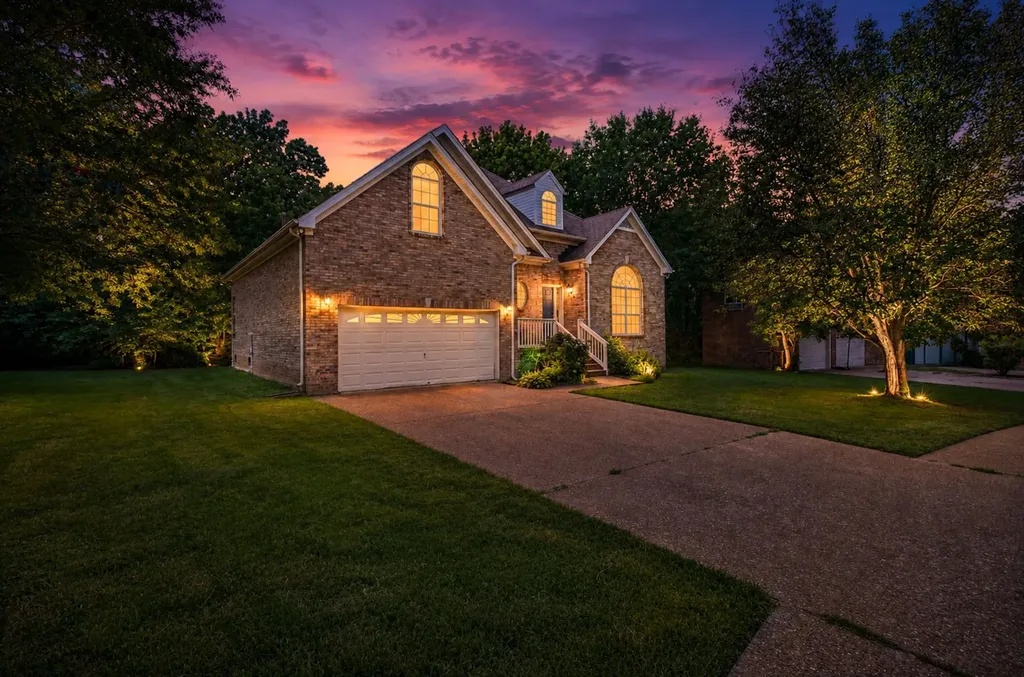 7716 Daniel Trace Nashville TN 37221