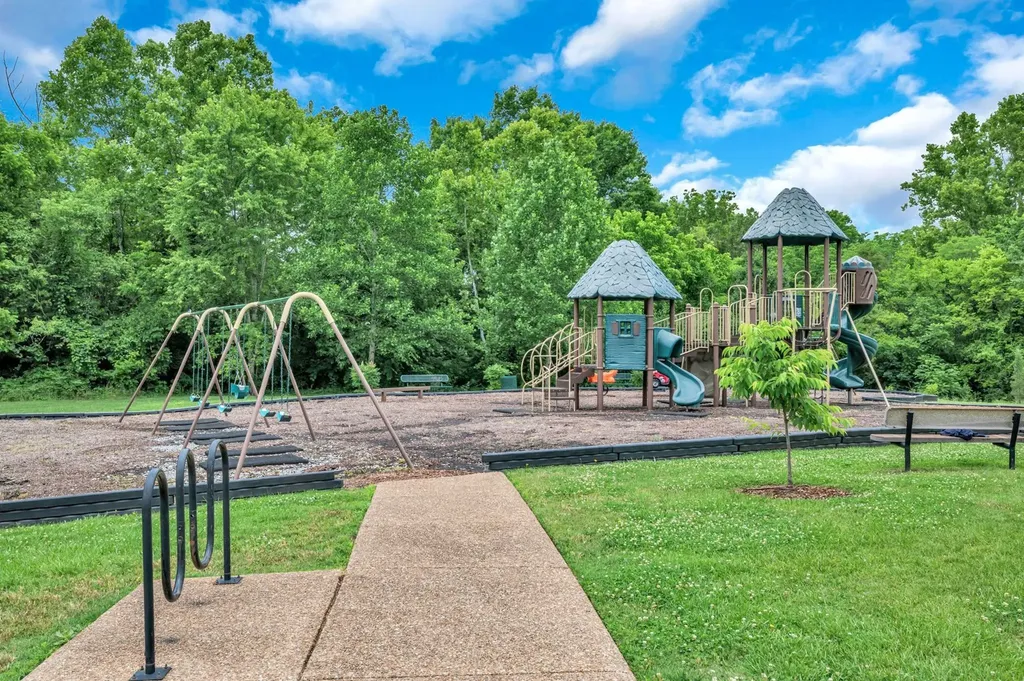 7716 Daniel Trace Nashville TN 37221