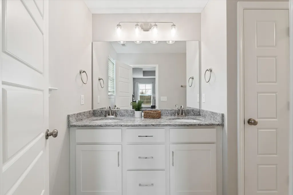 4339 Calusa Drive Murfreesboro TN 37127