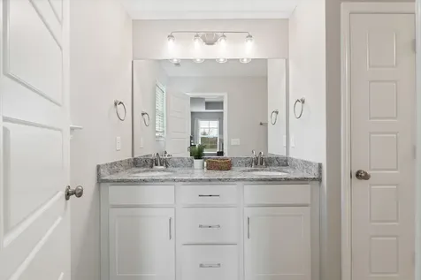 4339 Calusa Drive Murfreesboro TN 37127