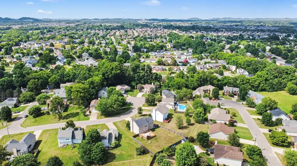2667 Paradise Drive Spring Hill TN 37174