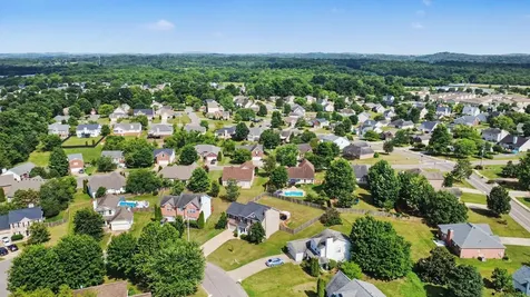 2667 Paradise Drive Spring Hill TN 37174