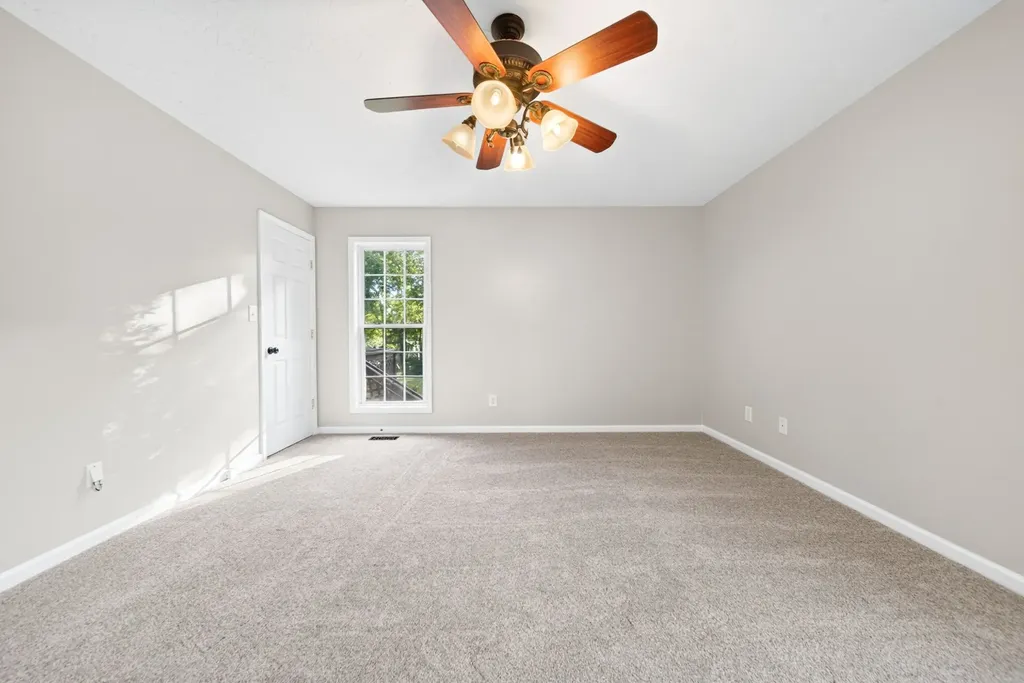 153 Putter Point Drive Gallatin TN 37066