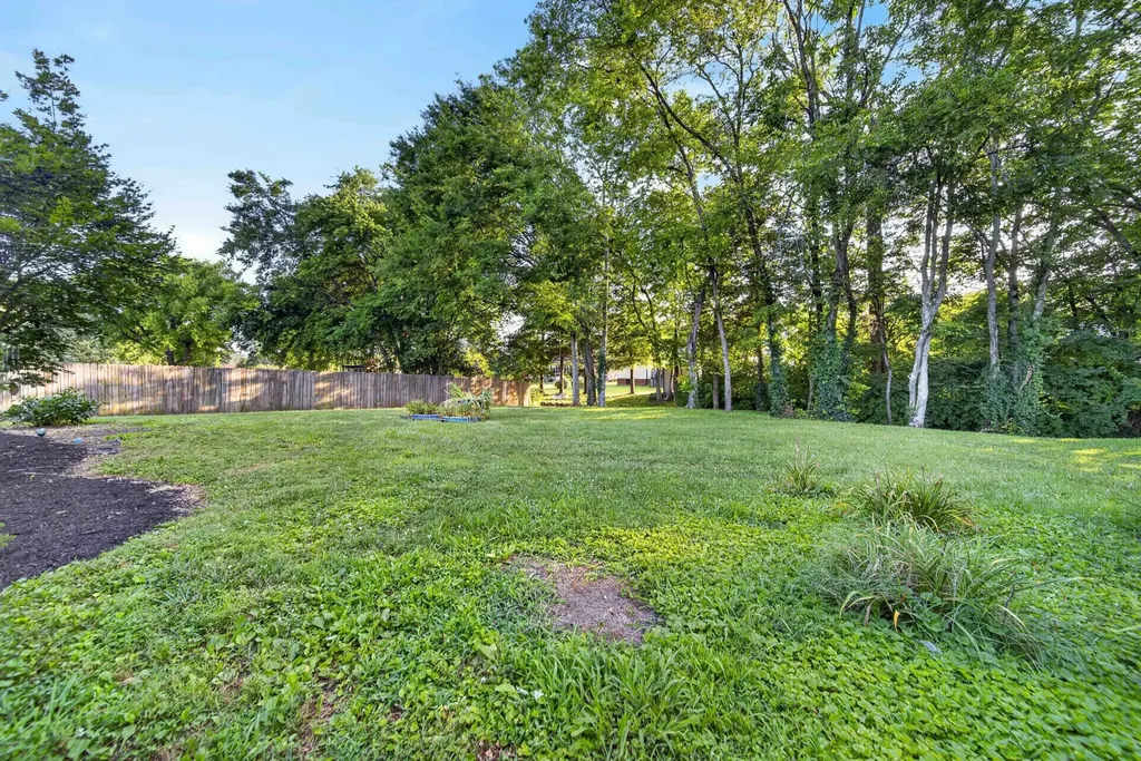 153 Putter Point Drive Gallatin TN 37066