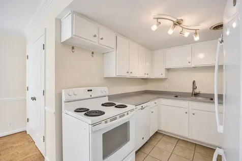 111 33rd Ave, S Nashville TN 37212