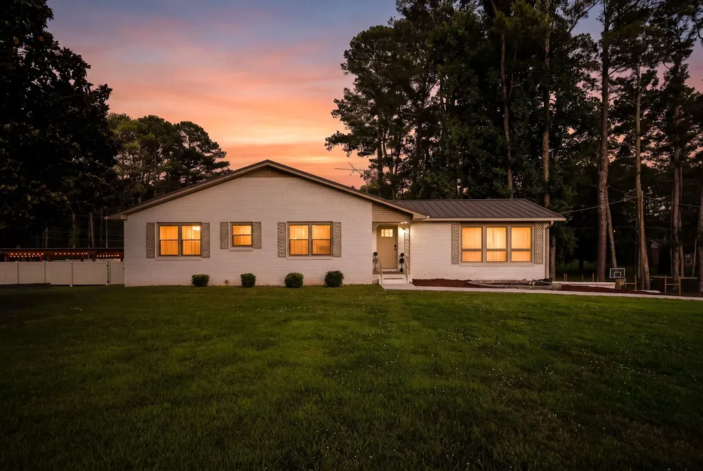 13 West Road Fayetteville TN 37334