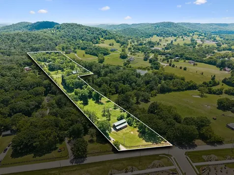 2671 Sanford Road Nolensville TN 37135