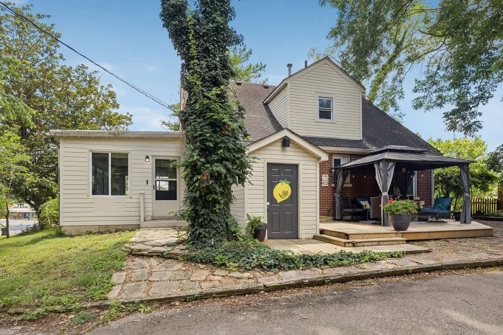 1308 Hampshire Pike Columbia TN 38401