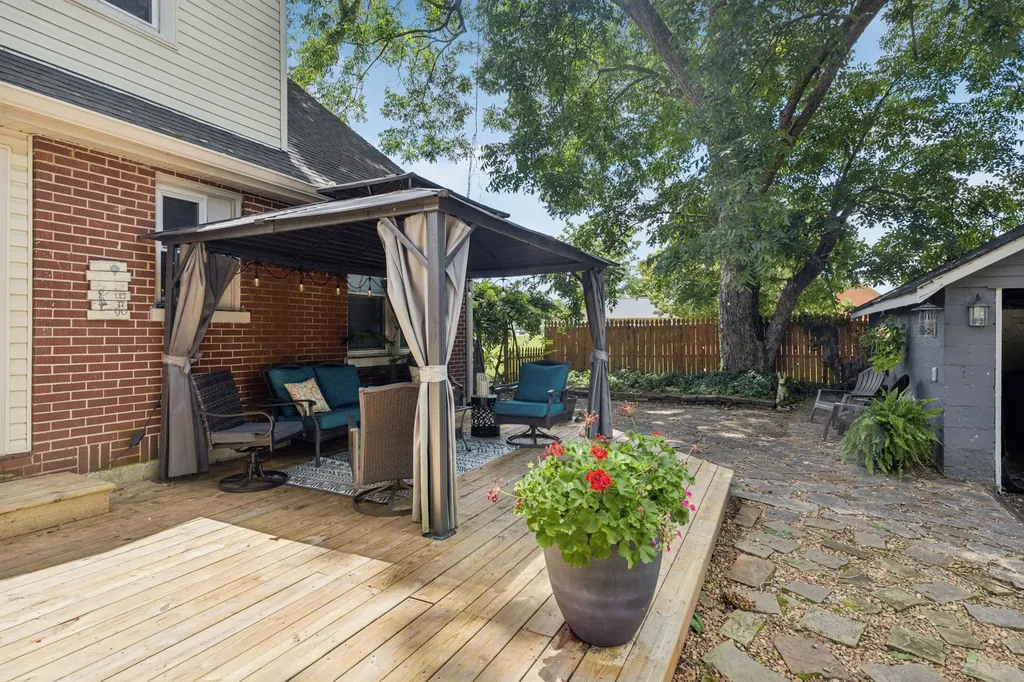 1308 Hampshire Pike Columbia TN 38401