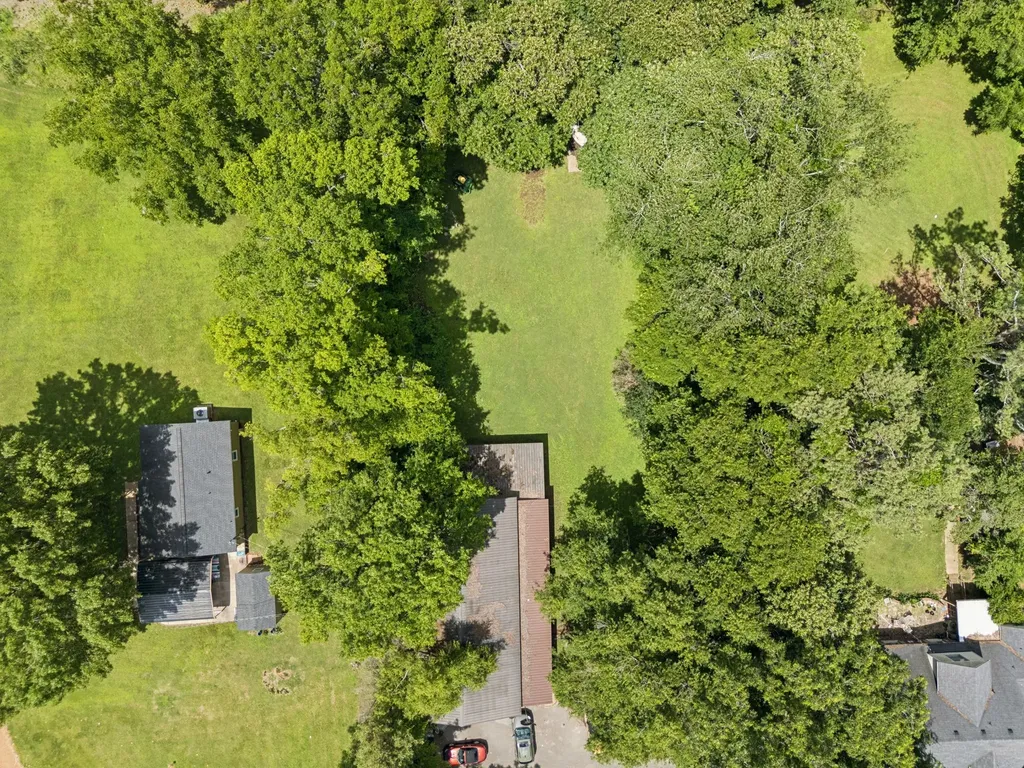 1308 Hampshire Pike Columbia TN 38401