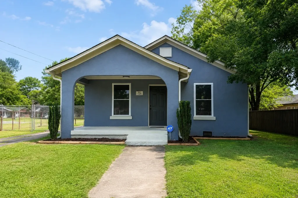 502 5th Street Lawrenceburg TN 38464