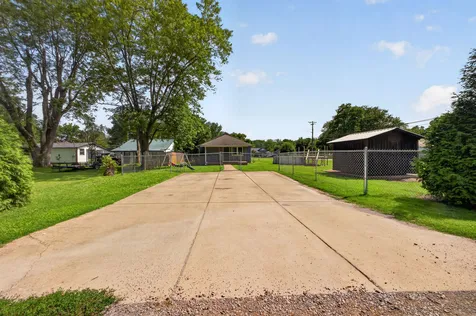 502 5th Street Lawrenceburg TN 38464