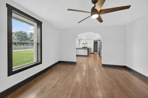 502 5th Street Lawrenceburg TN 38464