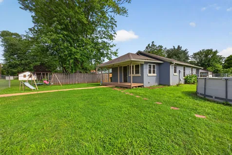 502 5th Street Lawrenceburg TN 38464