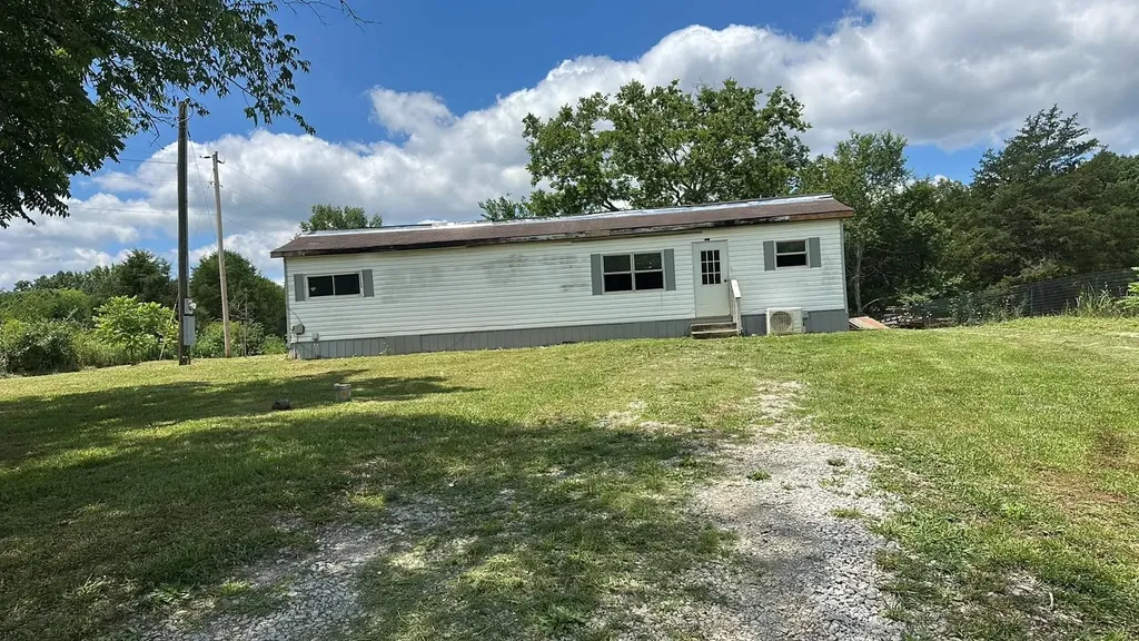 4564 Winns Crossing Road Chapel Hill TN 37034