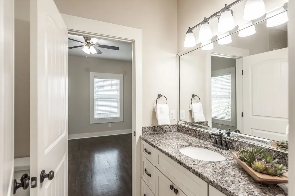 937B Spain Avenue Nashville TN 37216