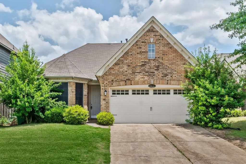 4956 Indian Walk Lane Arlington TN 38002
