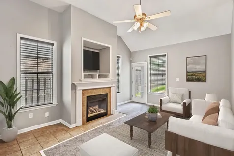 4956 Indian Walk Lane Arlington TN 38002
