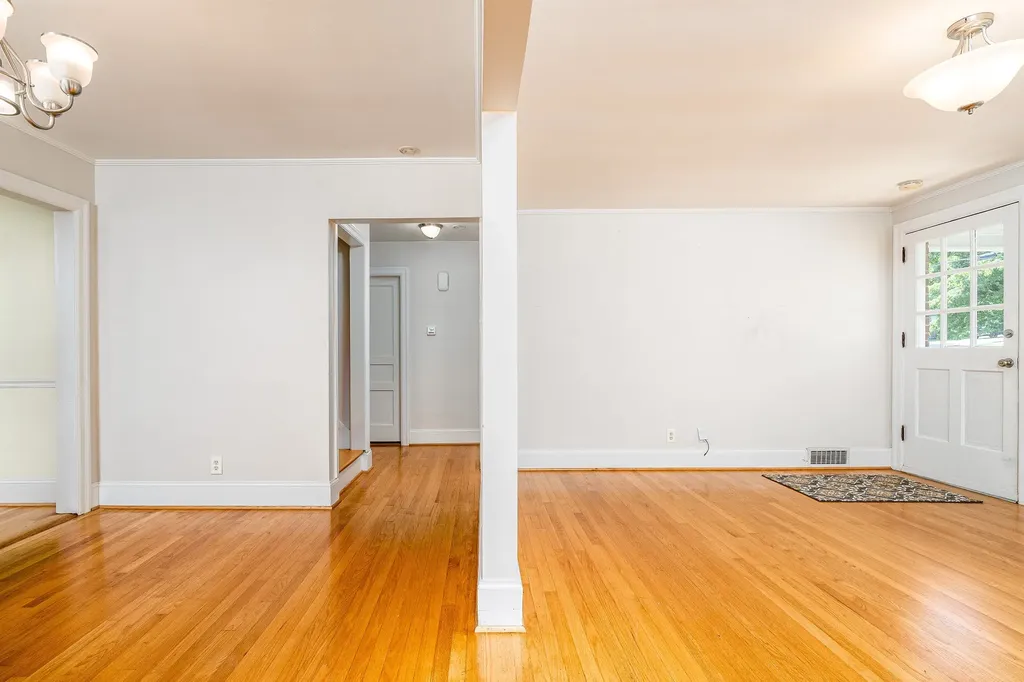 1402 Grandview Drive Nashville TN 37215