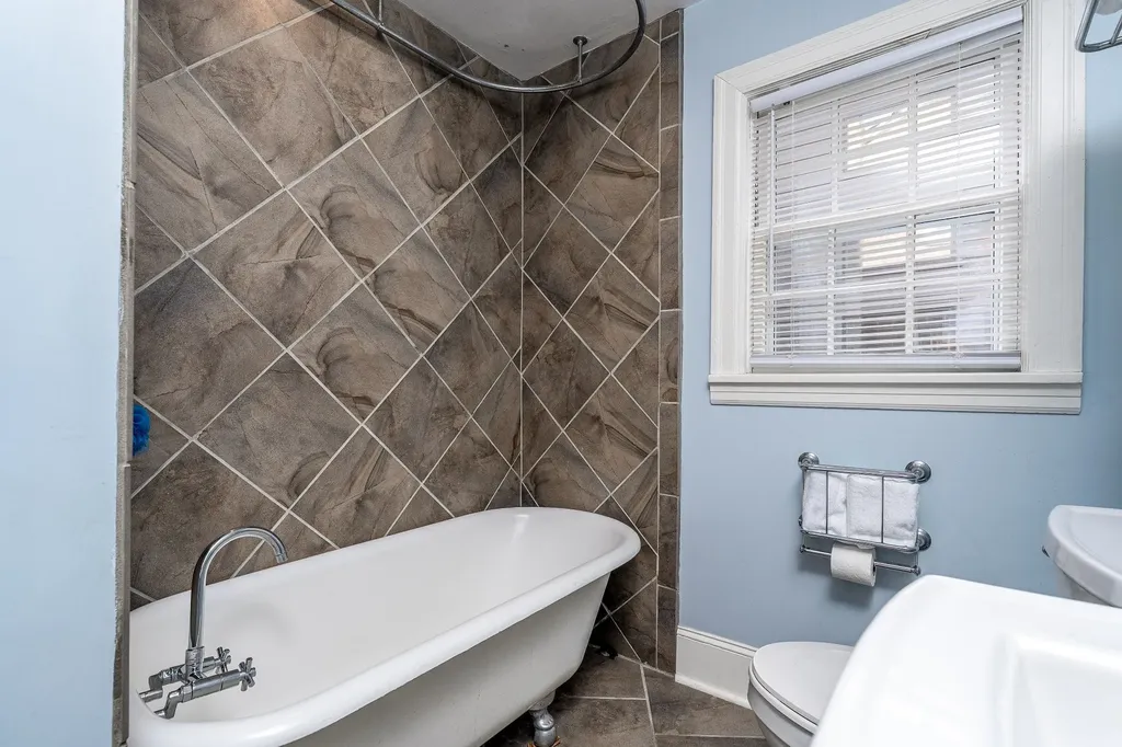 1402 Grandview Drive Nashville TN 37215