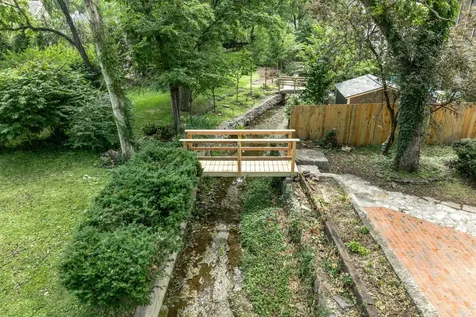 1402 Grandview Drive Nashville TN 37215