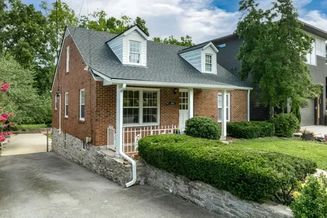 1402 Grandview Drive Nashville TN 37215