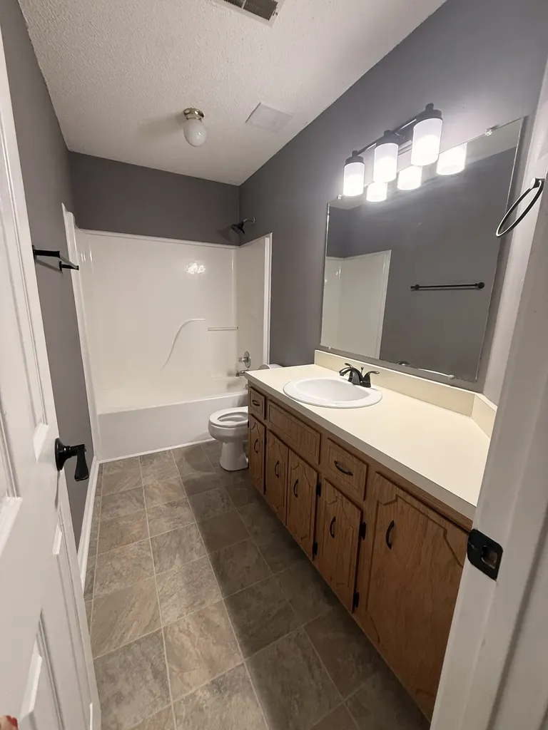 1037 Summerhaven Road Clarksville TN 37042