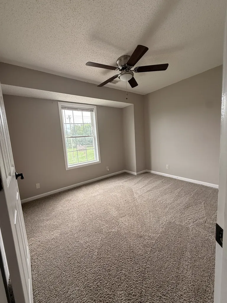 1037 Summerhaven Road Clarksville TN 37042