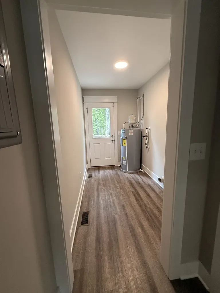 103C Oak Park Drive Dickson TN 37055