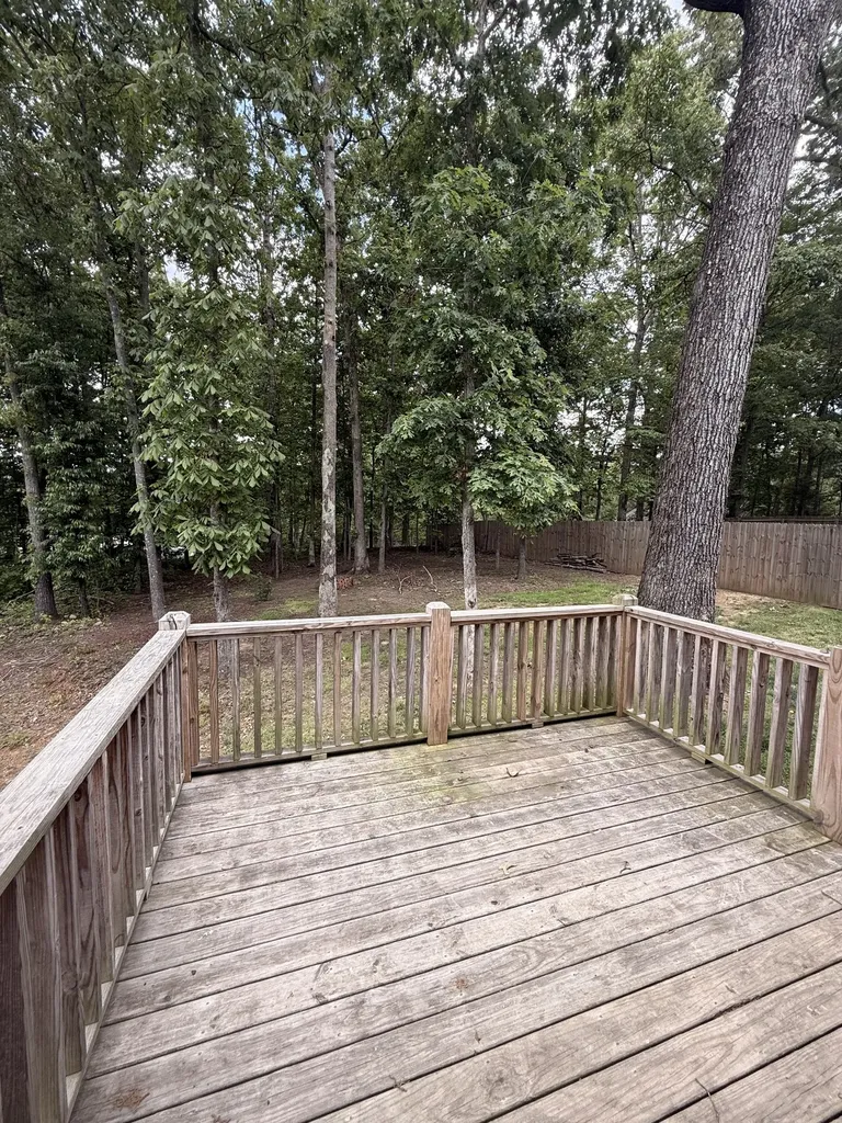 103C Oak Park Drive Dickson TN 37055
