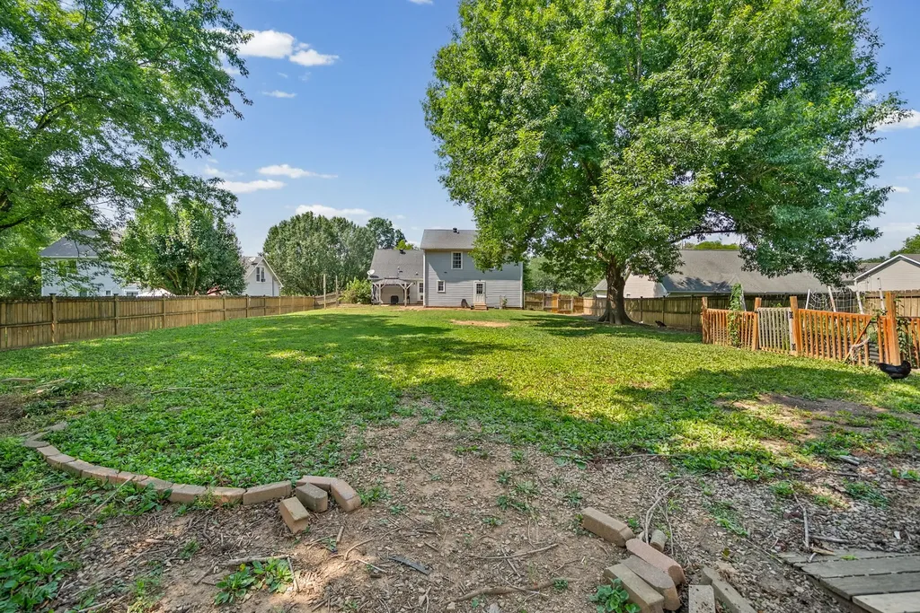 822 Creek Stone Drive Clarksville TN 37040