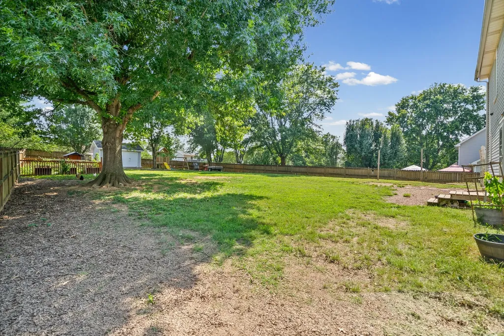 822 Creek Stone Drive Clarksville TN 37040