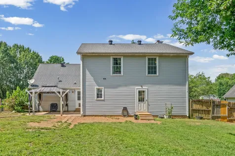 822 Creek Stone Drive Clarksville TN 37040